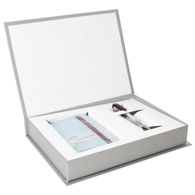 Set poklon notes Lanybook  9x14cm The One II karo+olovka kemijska N`ice Faber Castell ljubičasta!!