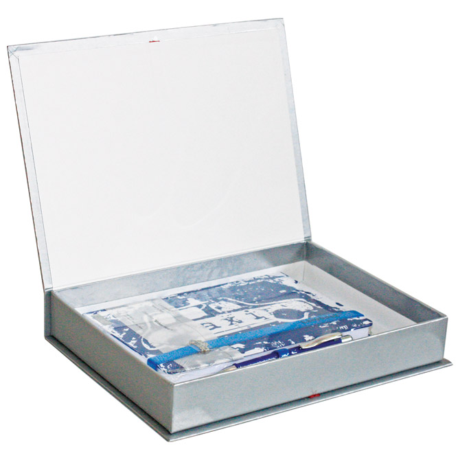 Set poklon notes Lanybook 14x21cm Urban Hero taxi  plavi + olovka kemijska Poly Ball t.plava Faber!!